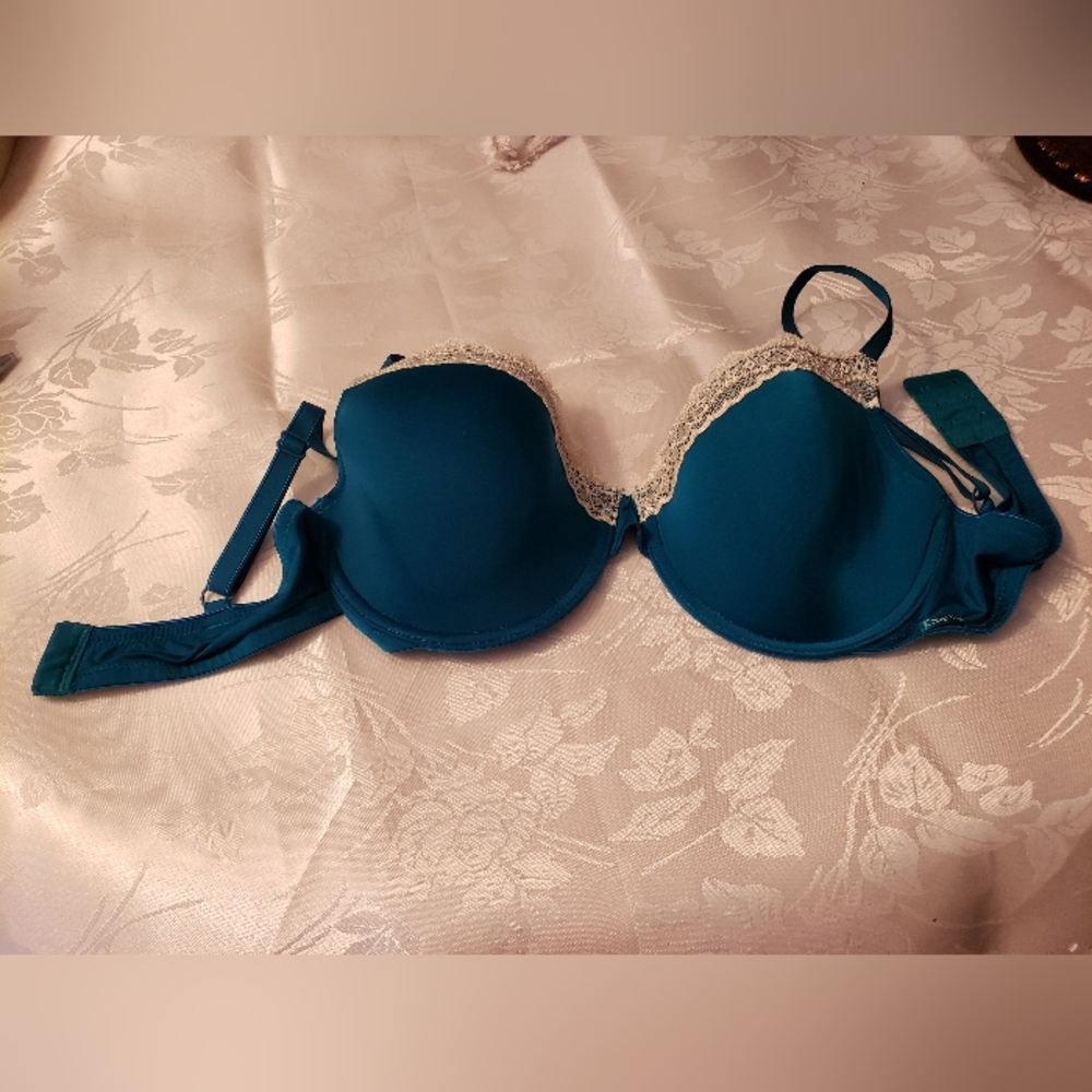 Calvin Klein Bra, Turquoise with Lace, NWOT, Size 36C